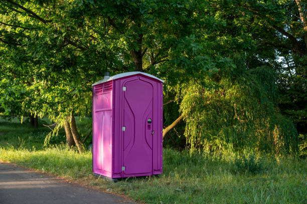 Porta potty delivery and setup in Palmer Ranch, FL
