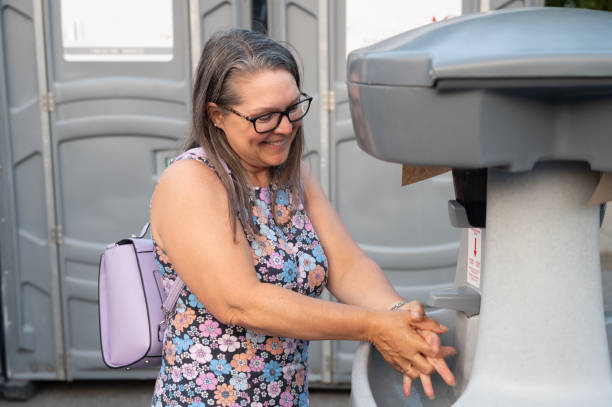 Portable Toilet Options We Offer in Palmer Ranch, FL